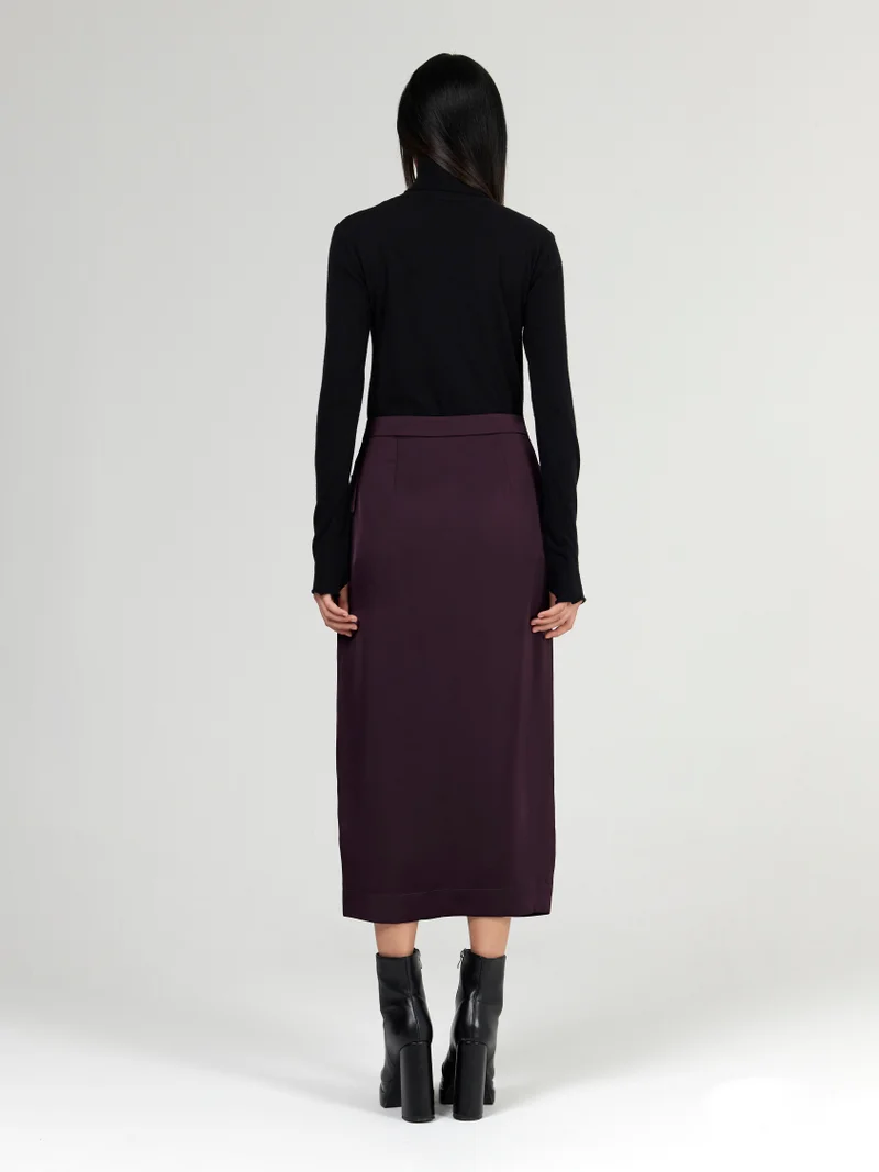 ليم تنورة مزودة بجيوب مع سحاب أمامي