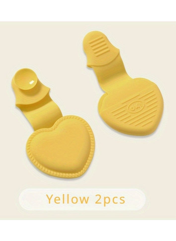 Generic - 2pcs Silicone Anti-Scalding Clips - Thickened Insulation Love Shape Gloves for Microwave and Oven - High-Temperature Resistant Kitchen Hand Clips - Image 1