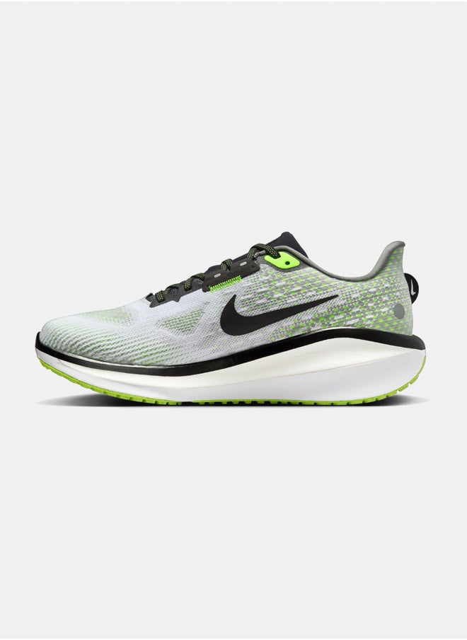 Nike - Vomero 17 - Image 1