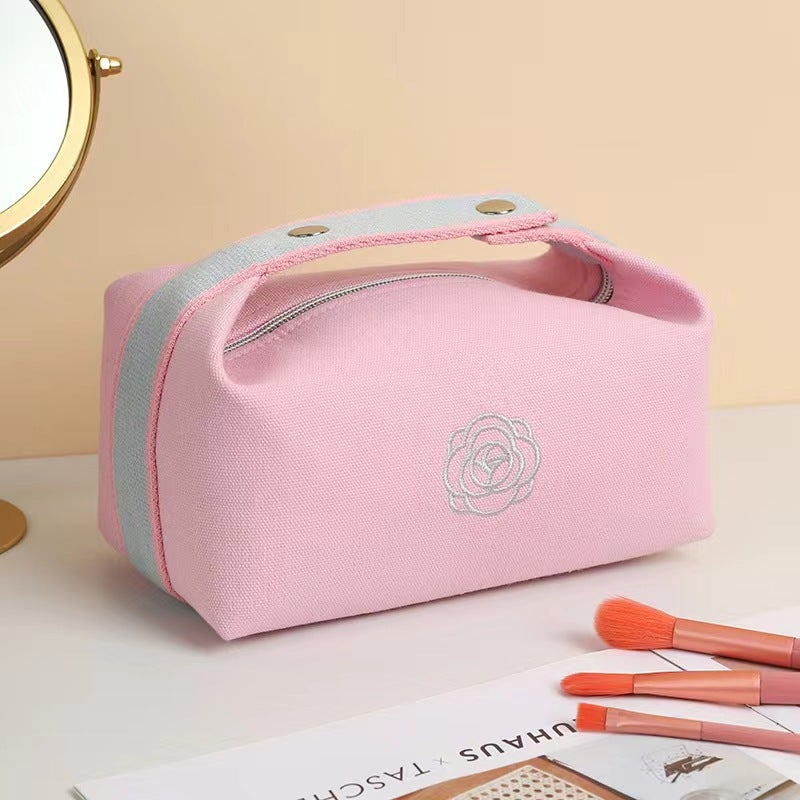 Portable Cosmetic Bag Simple Portable Wash Bag Waterproof And Dustproof Travel Storage Bag Japanese Large Capacity Factory - Image 1