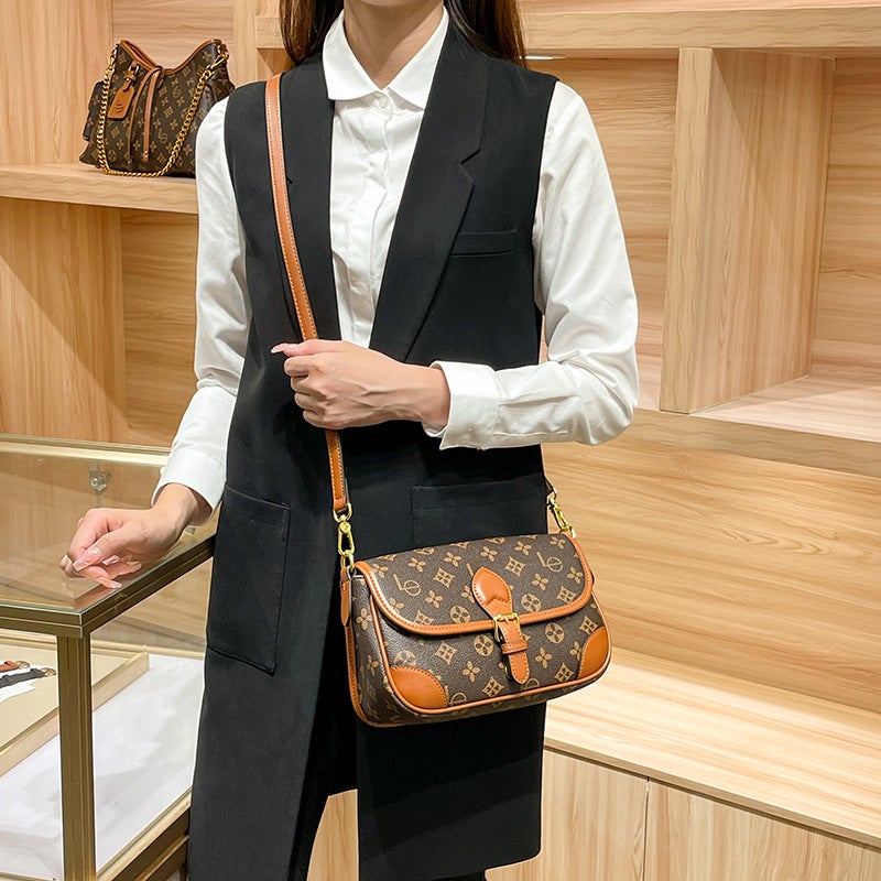 Underarm Bag For Women Style Vintage Texture Versatile Baguette Bag Middle-Aged Single Shoulder Crossbody Small Bag For Women - Image 4