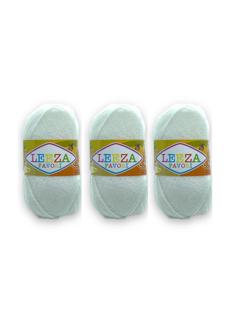 Leeza 3-Piece Acrylic Yarn White - Image 1