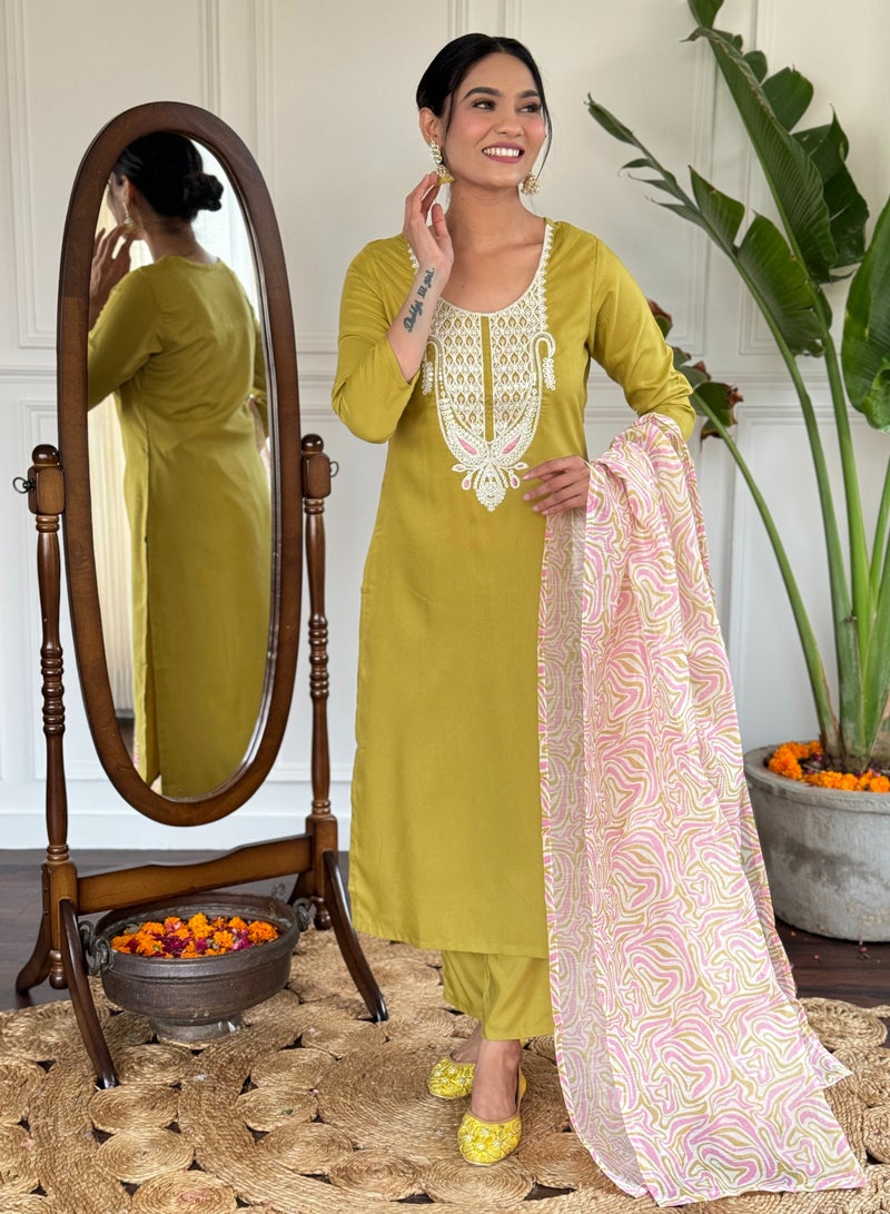 Women's magic embroidered straight Kurta with  magic pant and dupatta sets  - Image 1