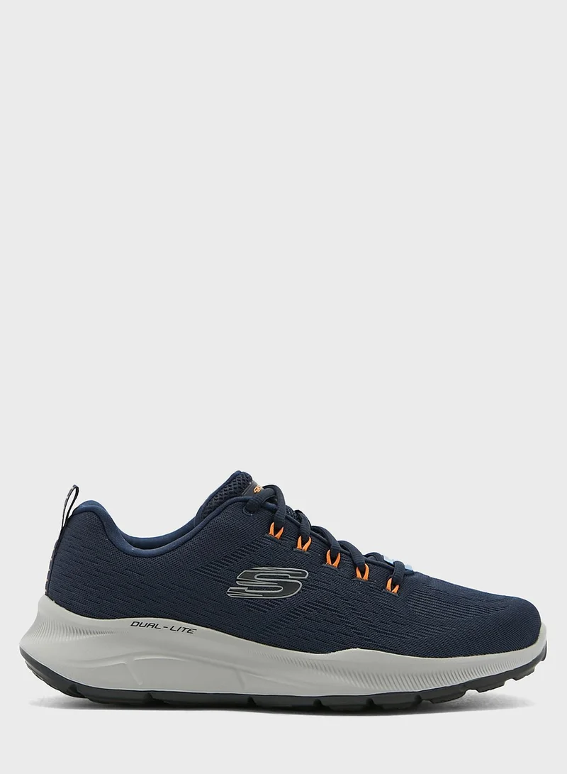 SKECHERS Equalizer 5.0