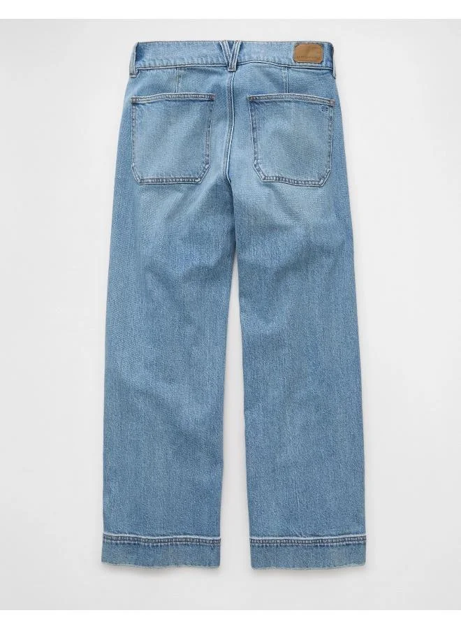 امريكان ايجل The it fit you need, with a high rise and wider leg from the thigh to the ankle.