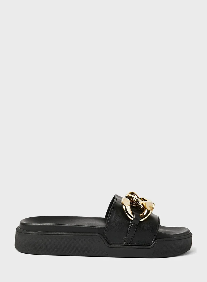 STEVE MADDEN Chunky Link Slides