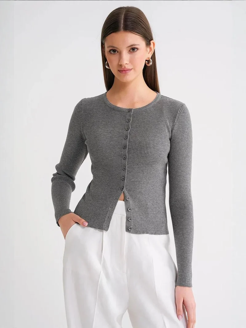 MixRay Mixray Buttoned Slim Fit Ribbed Knit Cardigan