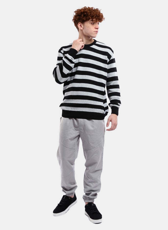 RAVIN Fashionable Light Grey & Black Relaxed Pullover  - Image 2