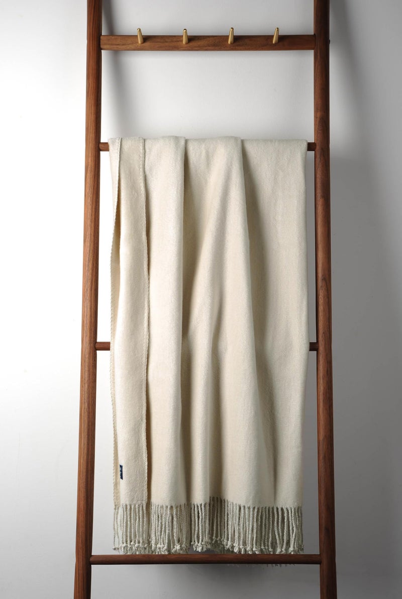 EP Mode Fringed Mulberry Silk Throw Blanket for Sofa (Whisper White) - Image 2