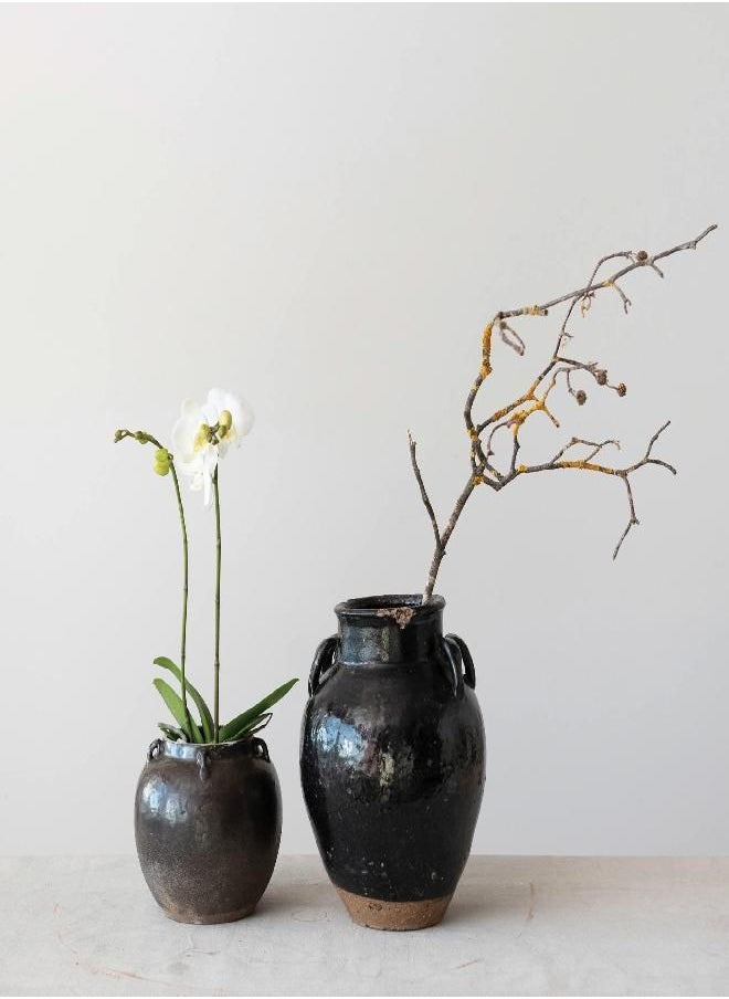 Creative Co-op Creative Co-Op Found Decorative Clay Jar, Distressed Black, 7''  - Image 1