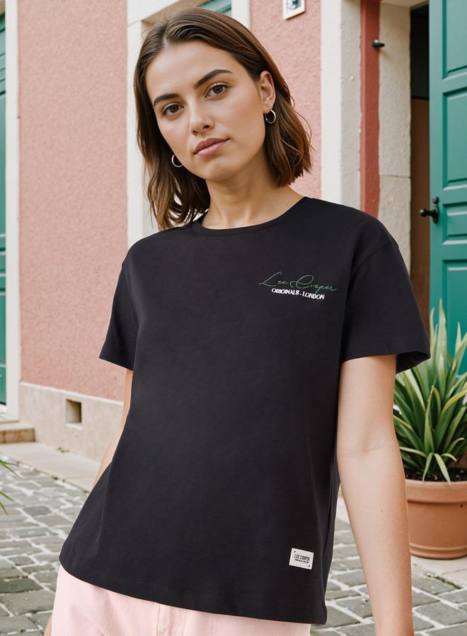 لي كوبر تيشيرت بشعار إل سي للنساء - Image 3