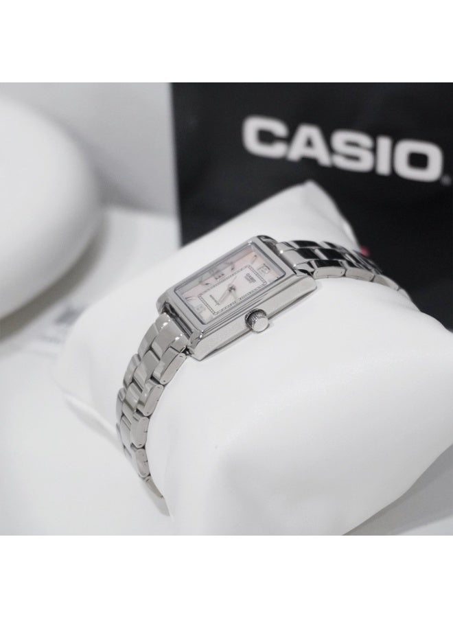 كاسيو ساعة كاسيو LTP-1234DS-4ADF للنساء – تصميم مستطيل نحيف من الستانلس ستيل مع قرص وردي أنيق - Image 4