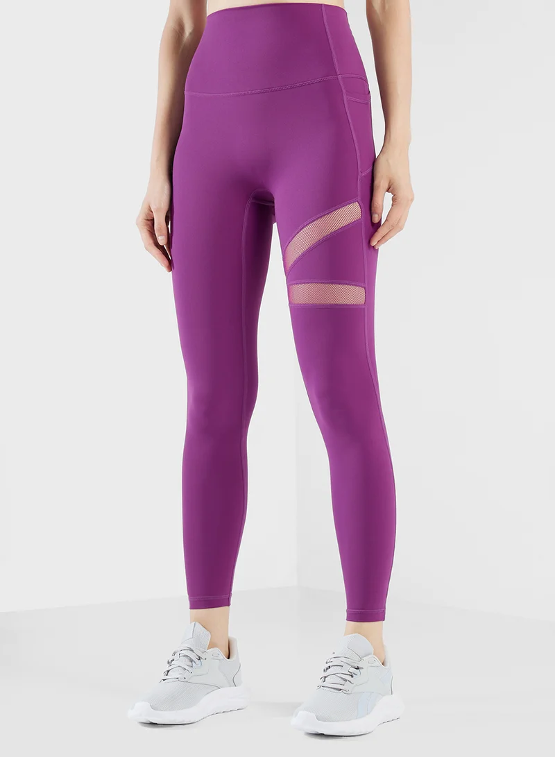 فورورد Sheer Mesh Panel Detail Sports Bra & Leggings Set