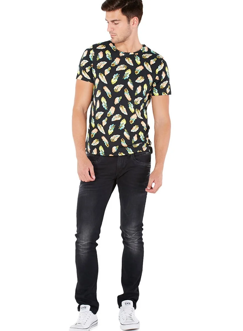 Another Influence Aop Feather Print T-Shirt