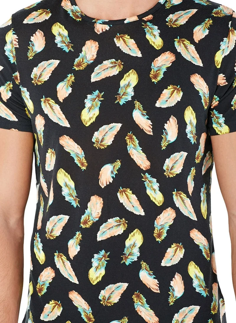 Another Influence Aop Feather Print T-Shirt