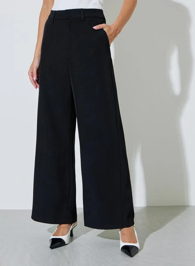ستايلي Black Solid Wide Leg Pants