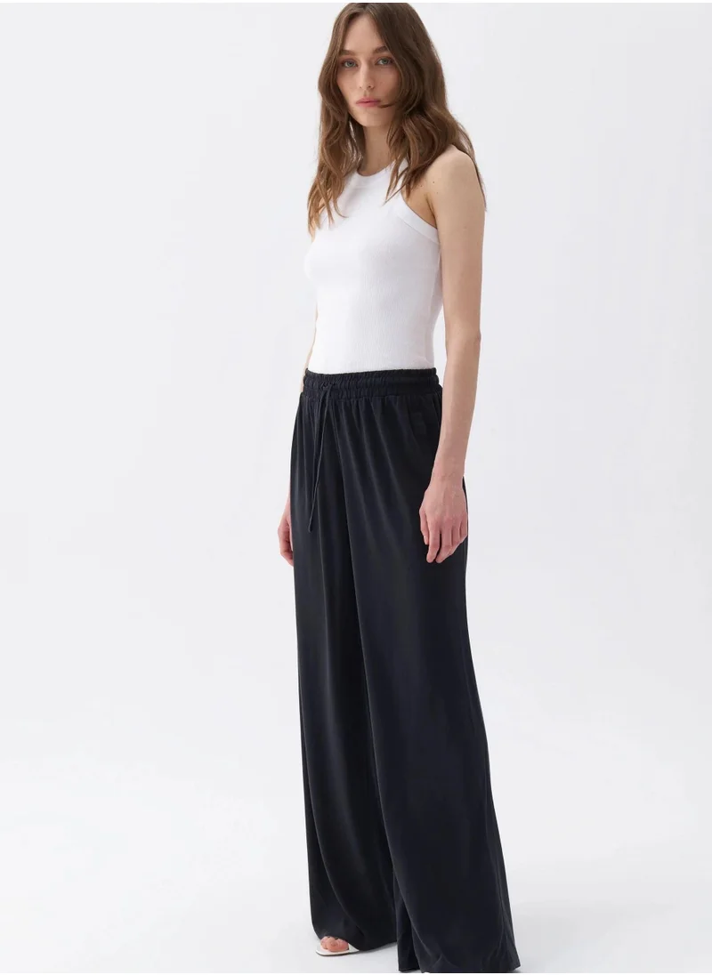 نوكتورن Flowy Wide Leg Trousers