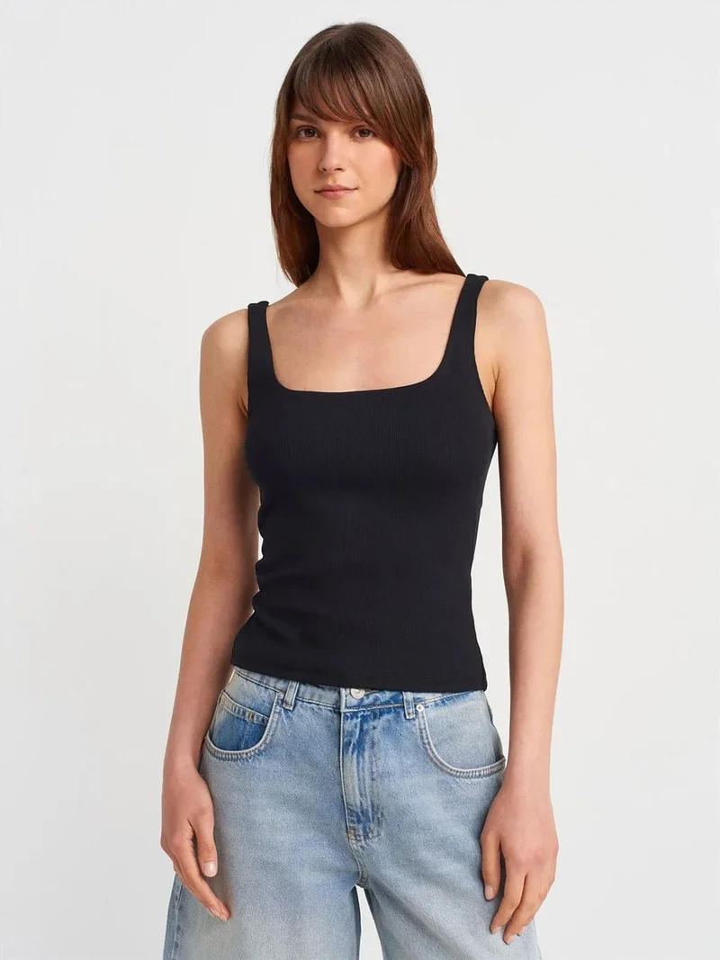 ديلفين DILVIN Ribbed Square-neck Sleeveless Blouse