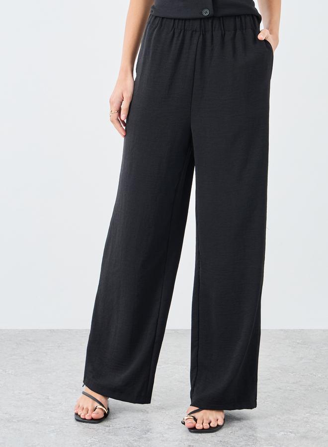 Styli Women Black Buttoned Top and Pants Co-Ords - Image 4