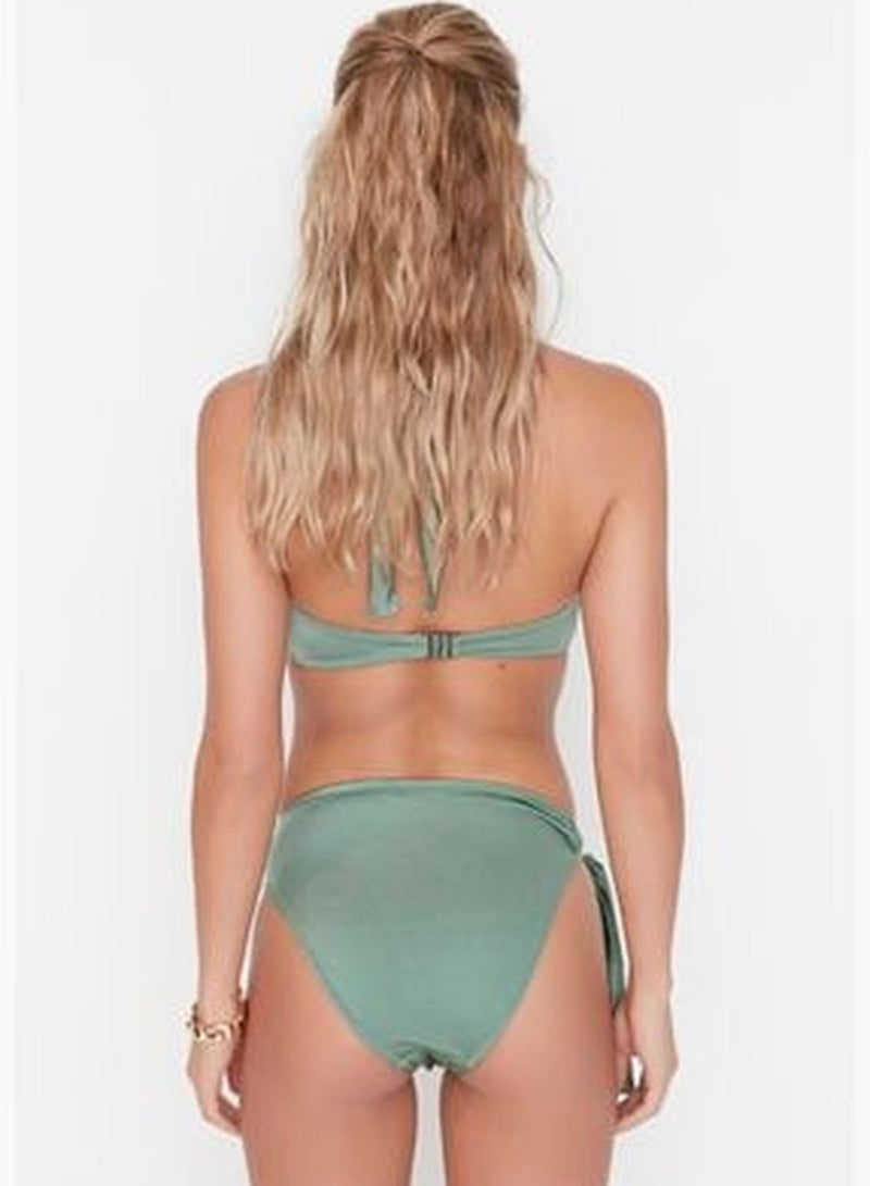 trendyol Green Tie High Waist Bikini Bottoms With Regular Legs TBESS22BA0209 - Image 4