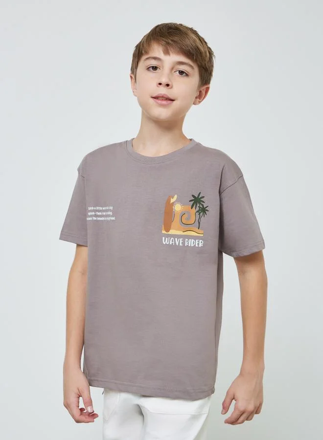ستايلي Kids Graphic Print Oversized T-Shirt and Shorts Set