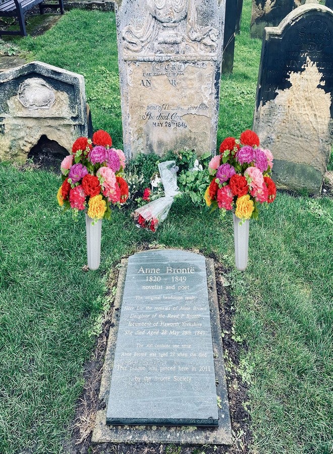 XONOR Cemetery Flowers, Set of 2 Artificial Carnation Bouquet Grave Memorial Flowers with Vase for Cemetery Headstones Decoration (Carnation) - Image 5