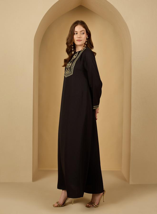 Styli Crepe Jalabiya with Gold Trim - Image 3