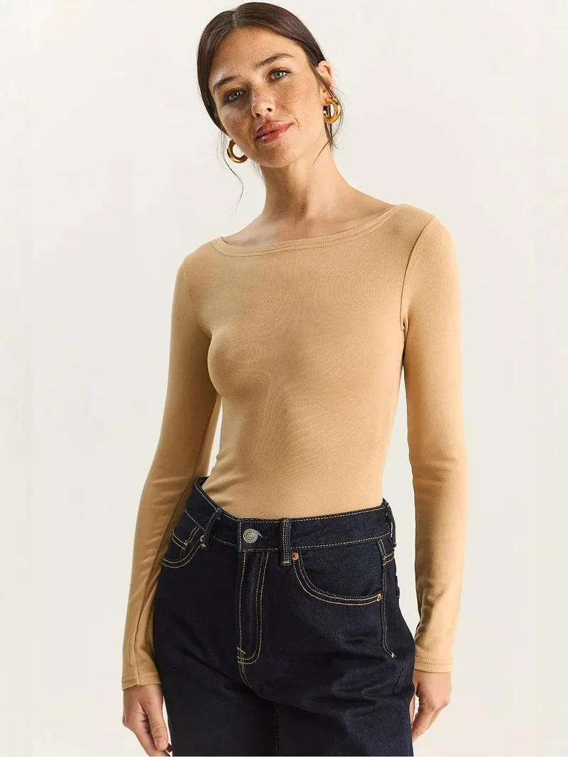 Bianco Lucci Beige Natural LUCCI Fitted Basic Top for Women | Best Price UAE
