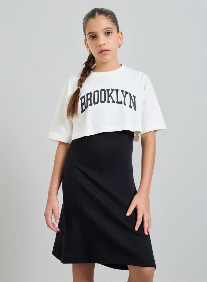 ستايلي Teen Girls Ribbed Dress and Jersey T-Shirt Set