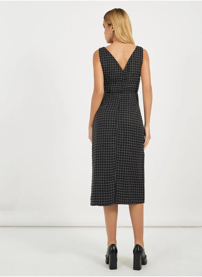 Styli Checked Sleeveless Boat Neck Bodycon Midi Dress