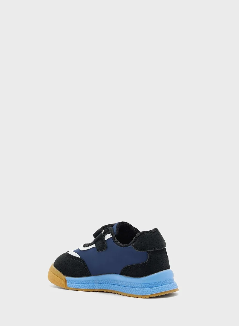 Pinata Kids Velcro Sneaker