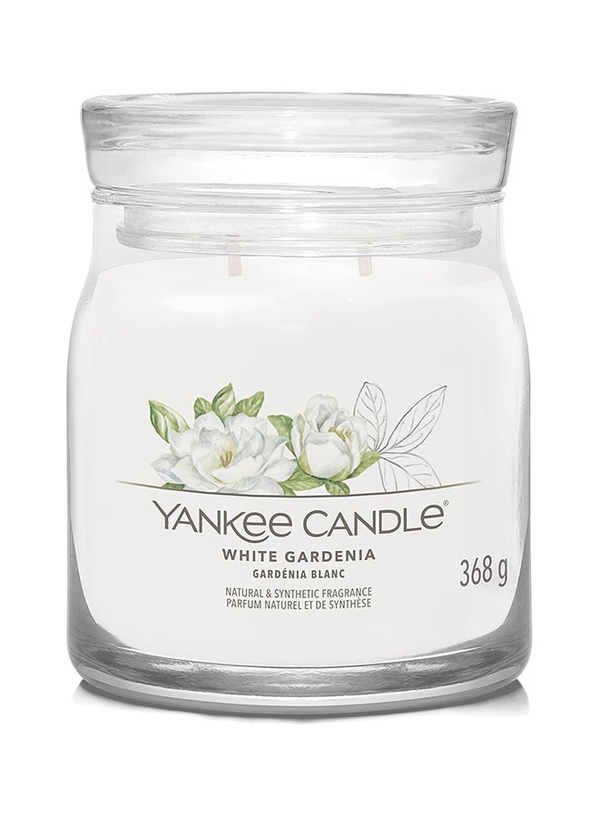 YANKEE CANDLE شمعة يانكي كاندل المعطرة | شمعة جاردينيا البيضاء متوسطة الحجم مع فتيلين مزدوجين | شمعة مصنوعة من مزيج شمع الصويا تحترق لفترة طويلة | هدايا مثالية للنساء - Image 1