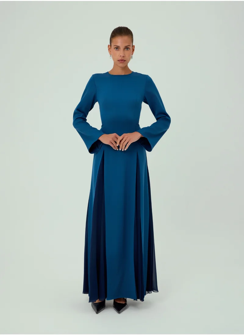 تشيس Nourah Dress