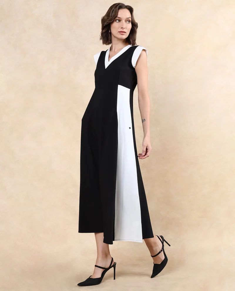 Rareism Rareism Women Bhinua Black Ruffled Sleeves V-Neck Zipper Closure Straight Fit Maxi Plain Dress