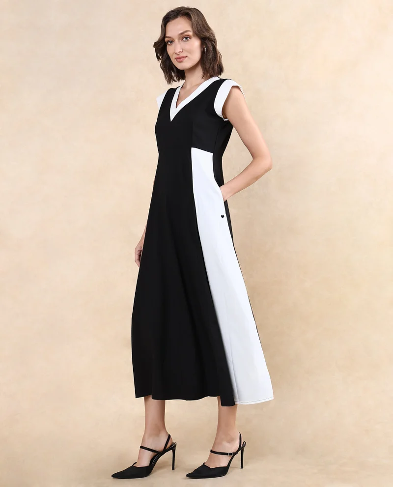 Rareism Rareism Women Bhinua Black Ruffled Sleeves V-Neck Zipper Closure Straight Fit Maxi Plain Dress