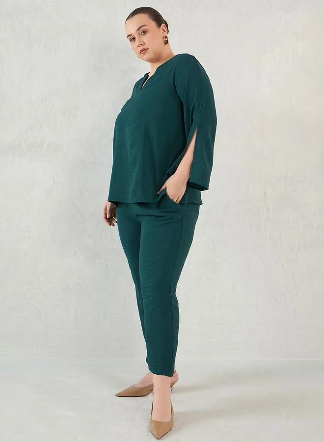 Femmella Femmella Plus Size Green Slit Sleeve Top and Pants Co-Ords
