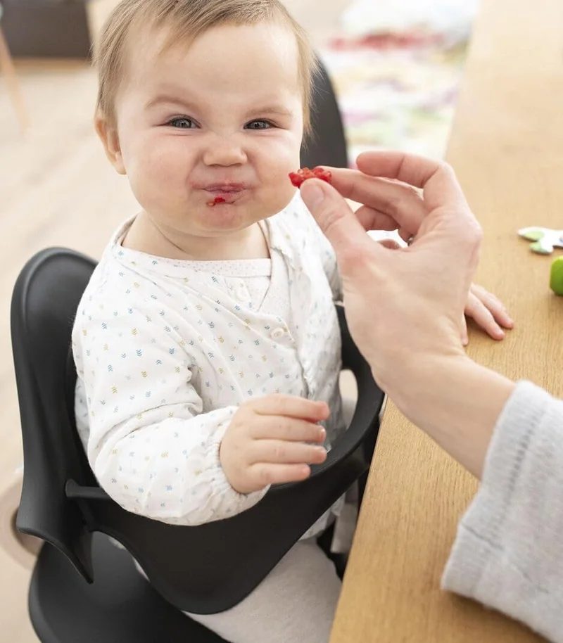 ستوك Stokke Nomi Baby Set, Black - Provides Side & Back Support While Baby Learns to Sit - Compatible with All Nomi Chairs