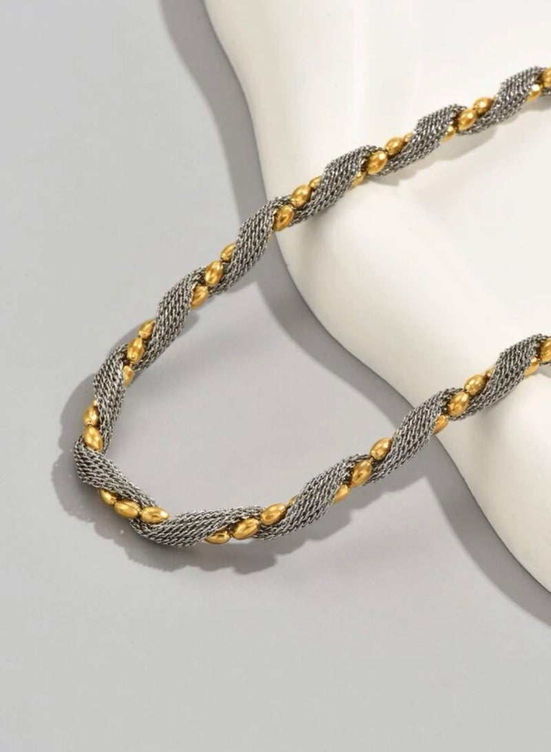 نيو ستايل سلسال شوكر نسائي أنيق من الاستانلس ستيل باللونين الفضي والذهبي - Image 2