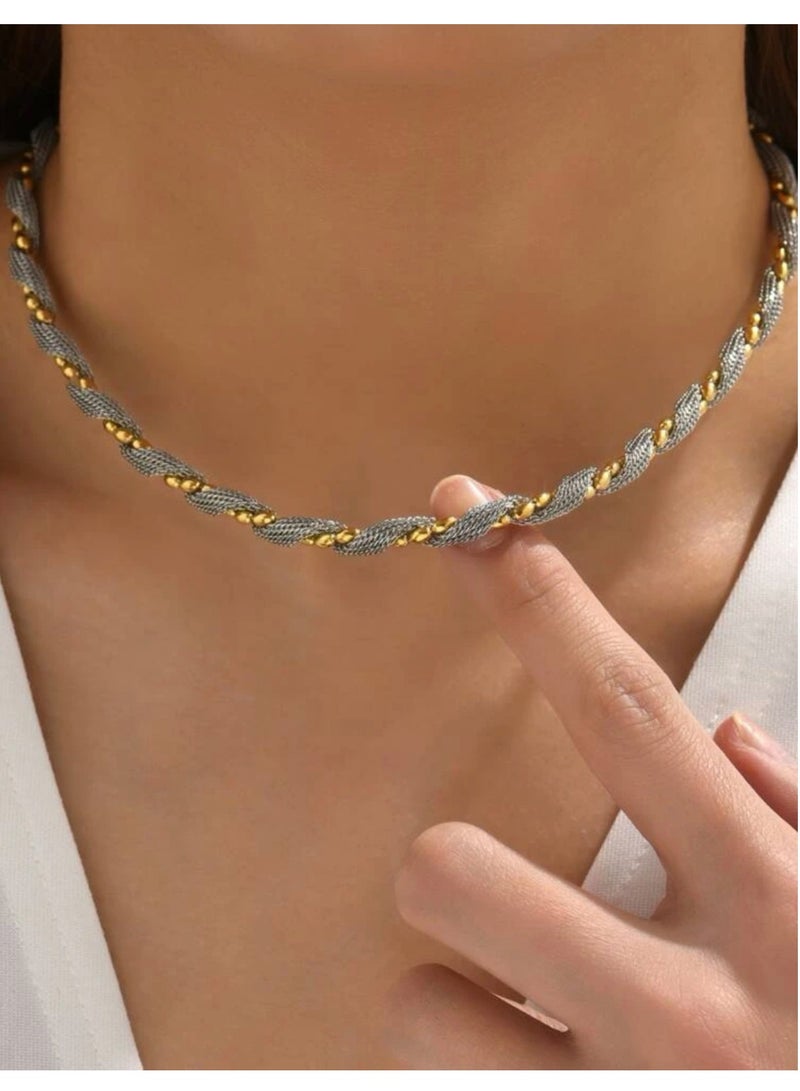 نيو ستايل سلسال شوكر نسائي أنيق من الاستانلس ستيل باللونين الفضي والذهبي - Image 3