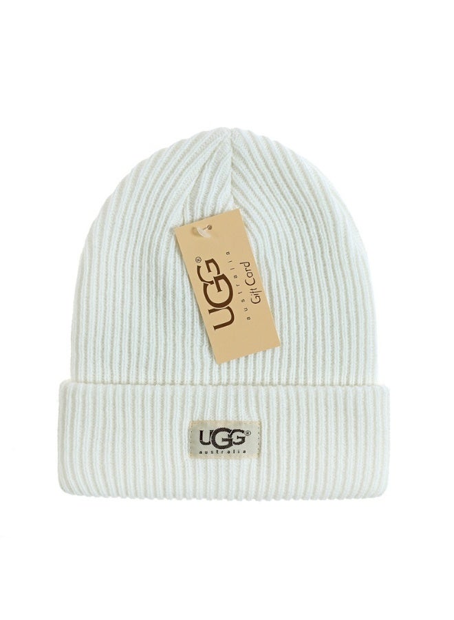 UGG Ivory Ribbed Knit Beanie - Chic & Warm Winter Must-Have 558Size