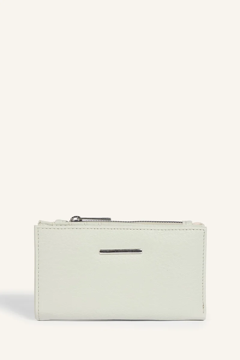 Woman Faux Leather Wallets