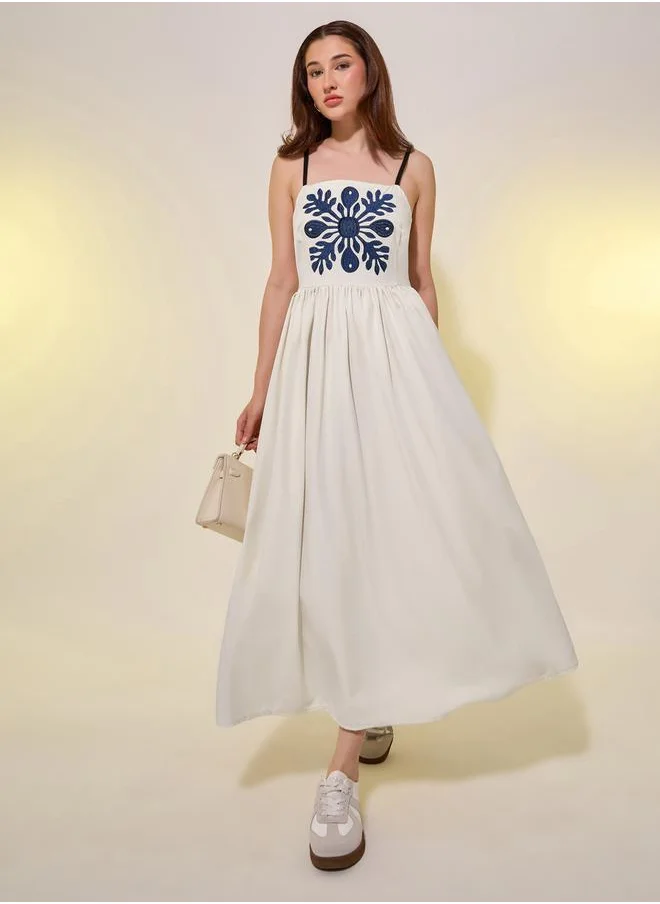 ستايلي Embroidered Strappy A-Line Midi Dress