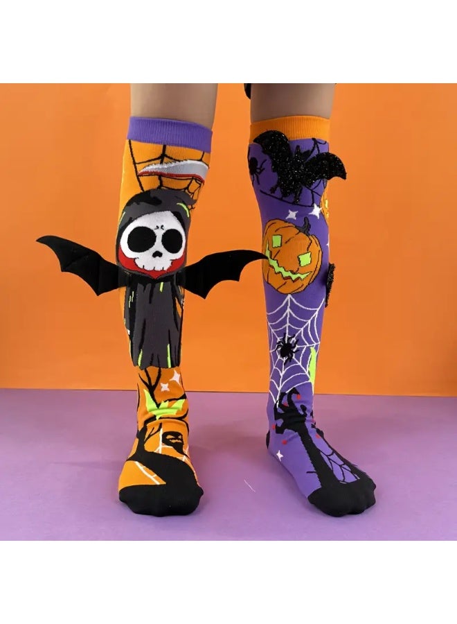 A pair of kid's Halloween over-the-knee socks - Image 4