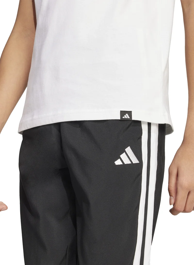 adidas تيشيرت جرافيك "أحلم طوال اليوم" للشباب