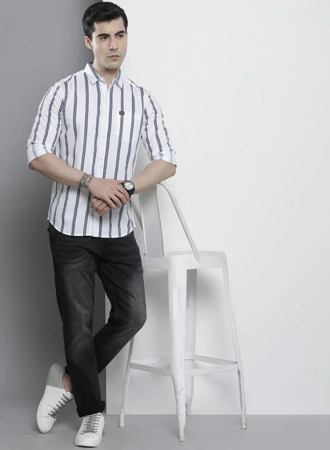 شركة المرآب الهندية Men Regular Fit Striped Full Sleeves Cutaway Collar Casual Shirt