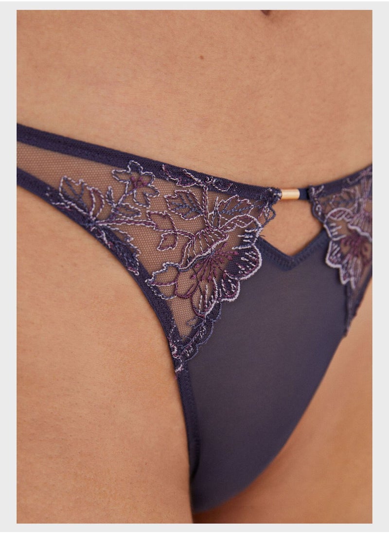 women'secret - Lace Detail Brief - Image 1