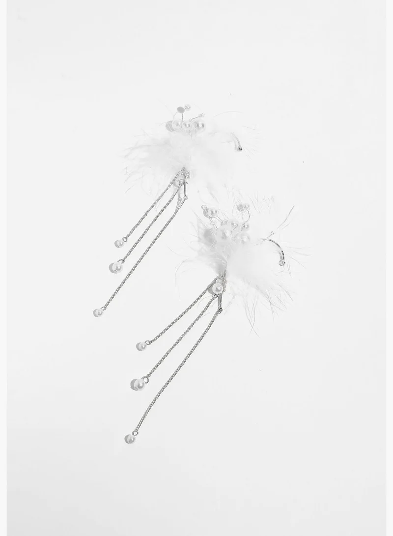 SOHI Silver Plated Pearls Western Wear Ear Cuff For Women