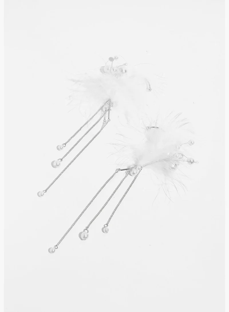 SOHI Silver Plated Pearls Western Wear Ear Cuff For Women