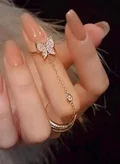 ستايلي ذهبي