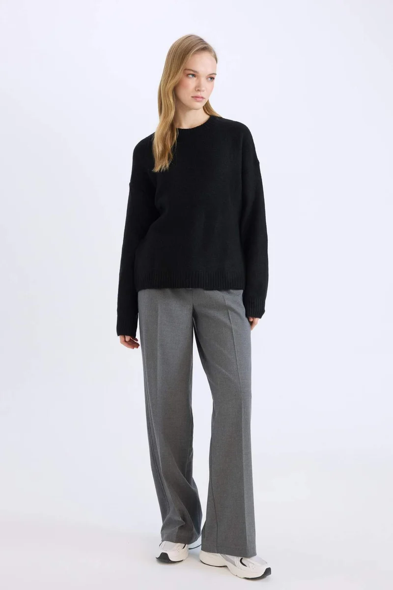 ديفاكتو Standard Fit Basic High Waist Wide Leg Trousers